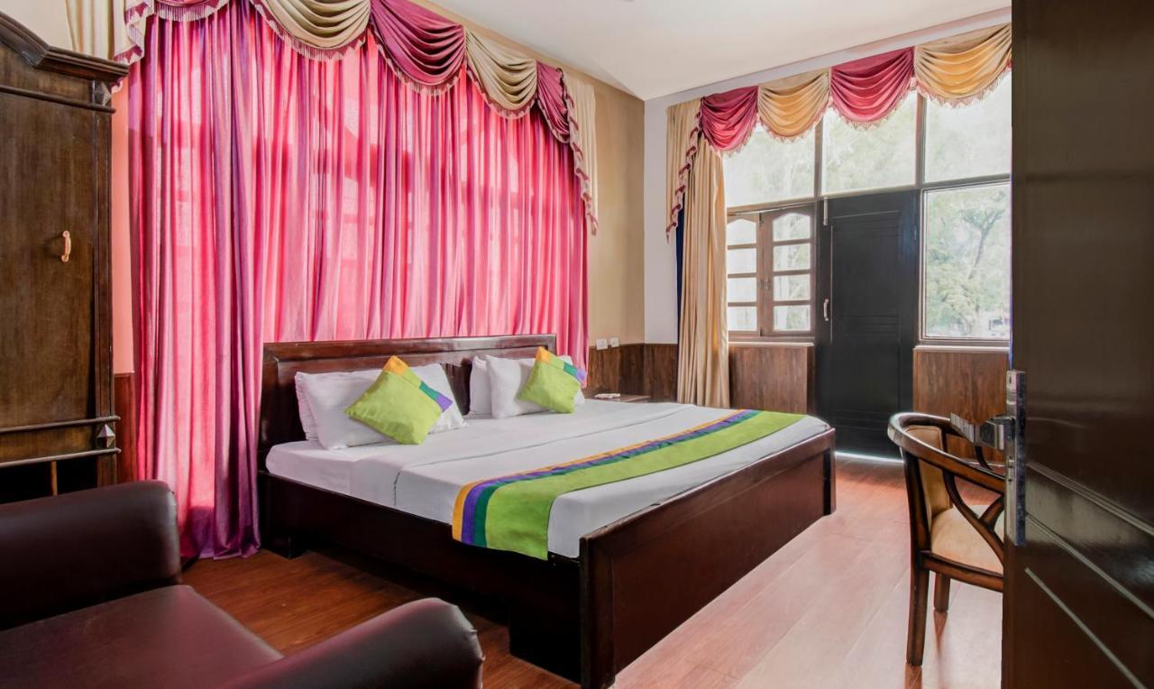 Itsy By Treebo - Jungle View Retreat Hotel Dehradun Buitenkant foto